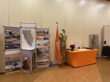 images/images/fotos/reunie2023/Beurswand en tafel ISB.jpg